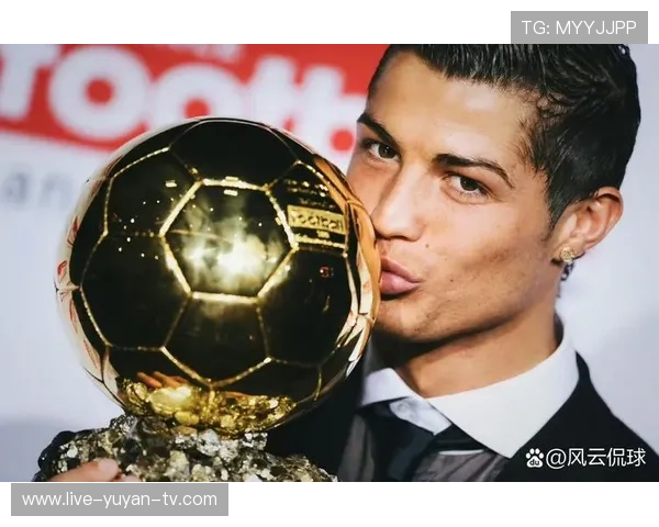 足球球星与娱乐明星的区别解析：从职业背景到社会影响力的深度对比